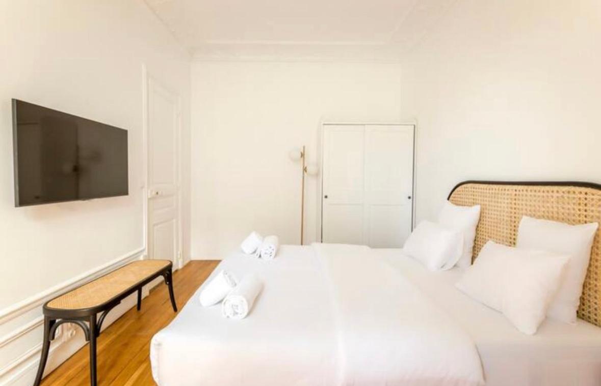 Luxury Suites Tour Eiffel Best View París Exterior foto